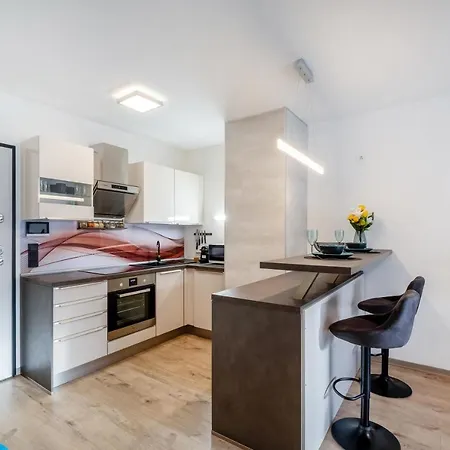 Apartamento Myflat Coral 8 *