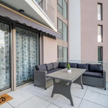 Myflat Coral 8 * Siófok