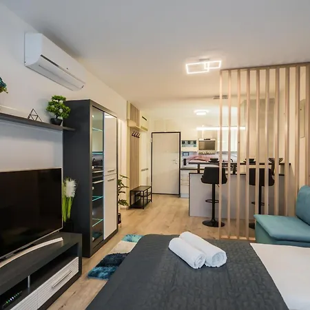Myflat Coral Апартаменты Шиофок