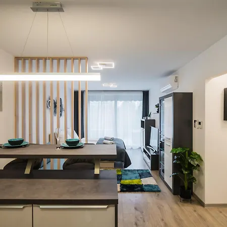 Апартаменты Myflat Coral