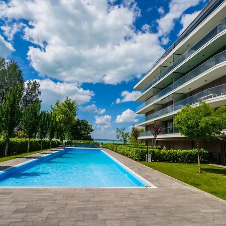 Myflat Coral 8 Appartement *