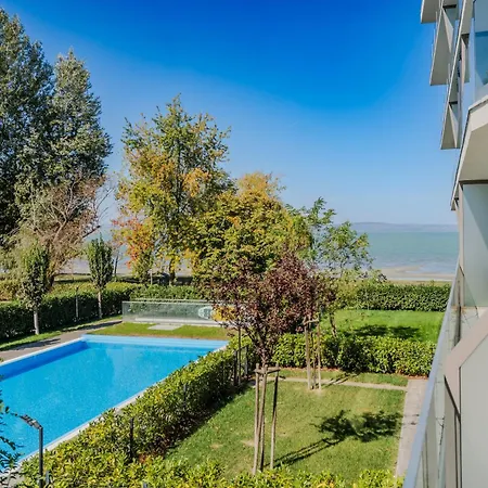 Apartament Myflat Coral *