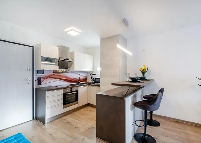 Appartement Myflat Coral 8 *