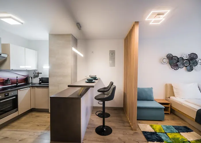 Myflat Coral 8 Apartment