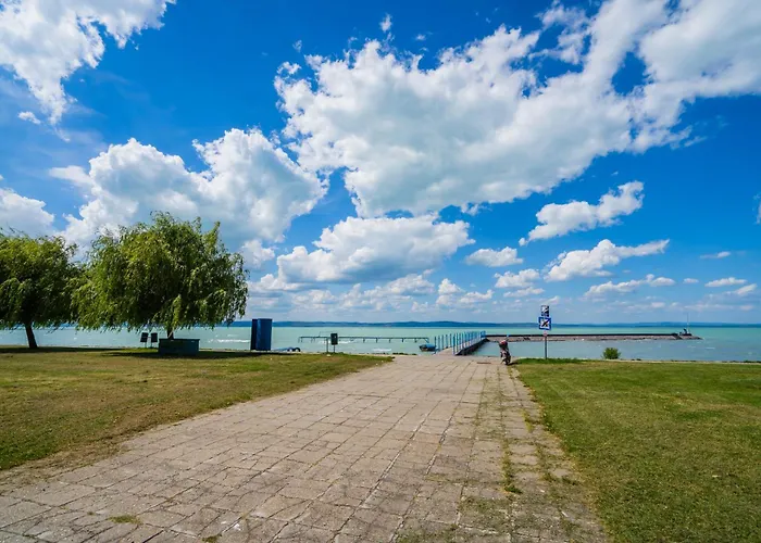 Appartement Myflat Coral 8 *